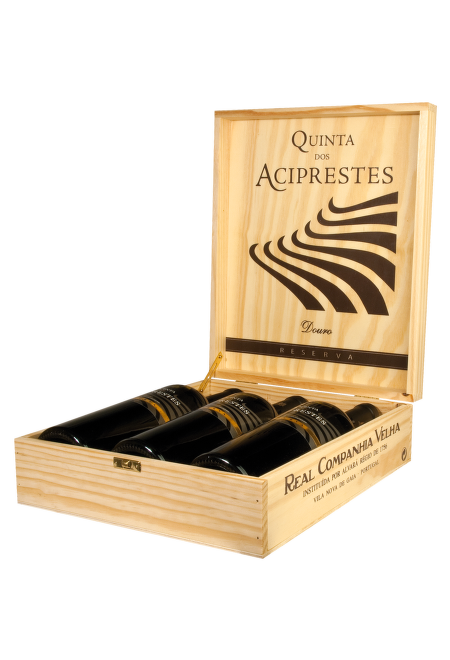 Quinta dos Aciprestes Reserva v boxu