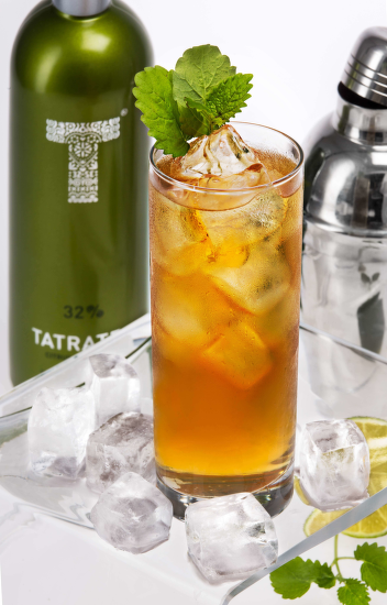 Míchaný nápoj z Tatratea 32% Citrus Tea liqueur 